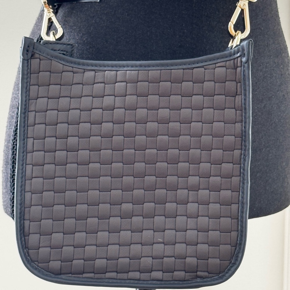 MZ WALLACE NEW MAGNET WOVEN BOX CROSSBODY BAG - Picture 15 of 16